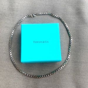 Tiffany & Co. Sterling Silver 925 Venetian Link 18” Chain Necklace.